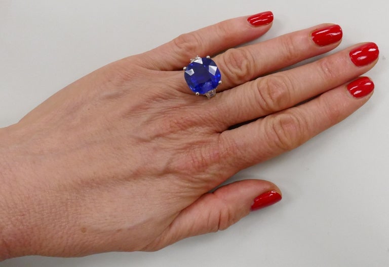 19.02 Carat Ceylon Natural No Heat Certified Sapphire Diamond Ring - 8