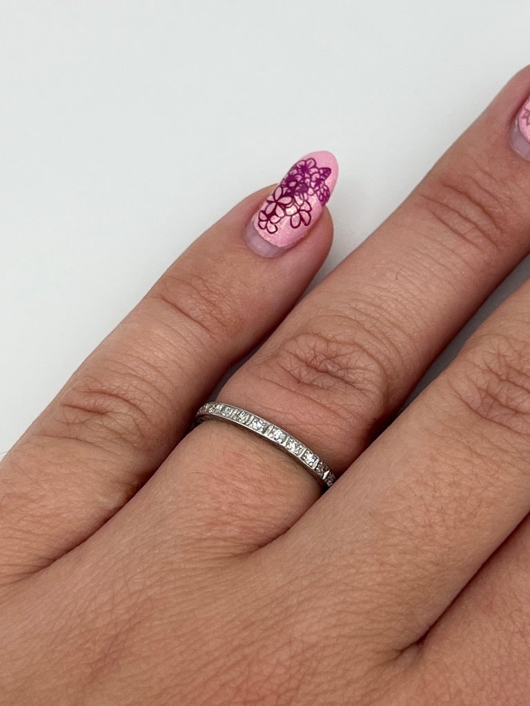 Art Deco 0.26 Carat Diamond Platinum Band Ring - 5