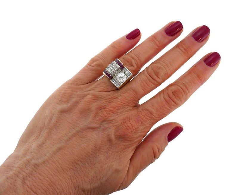 Jubilee Cut Diamond Ruby Gold Retro Ring - 10