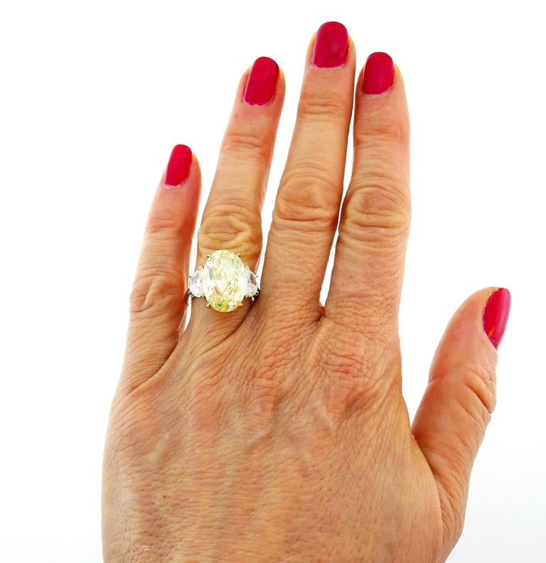 8.47 Carat Fancy Yellow Diamond GIA Platinum Ring Solitaire - 2