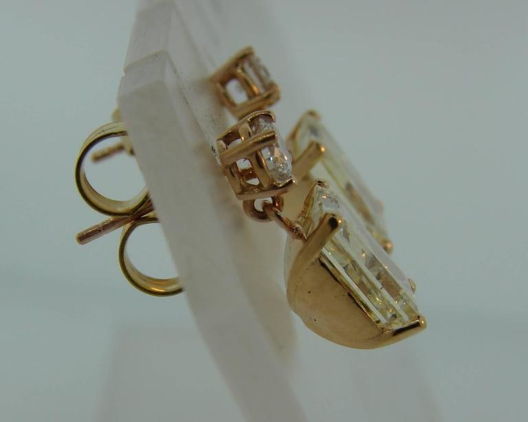 Fancy Yellow GIA and White Diamond Gold Two-Stone Stud Drop Earrings - 8