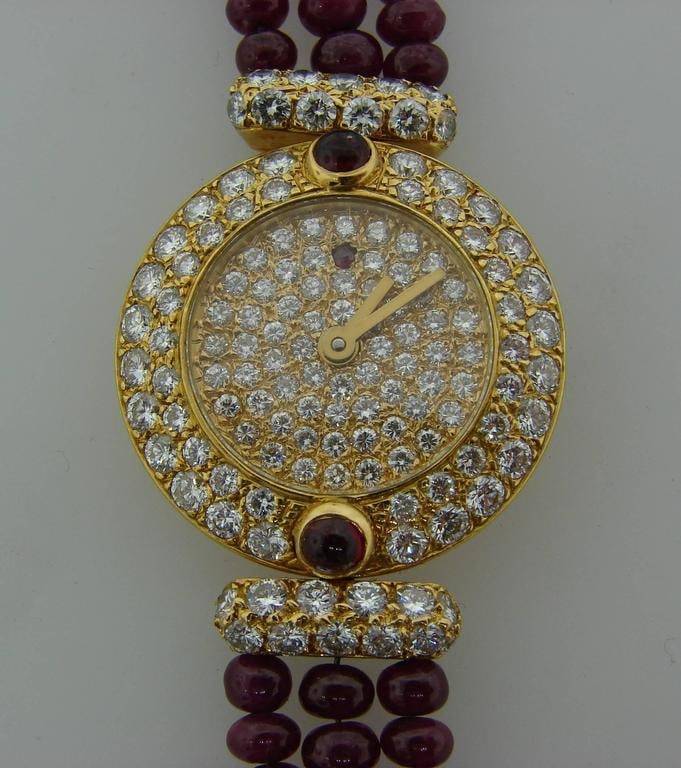 Vintage Boucheron 18k Yellow Gold Lady's Wristwatch Diamond Ruby Quartz - 3