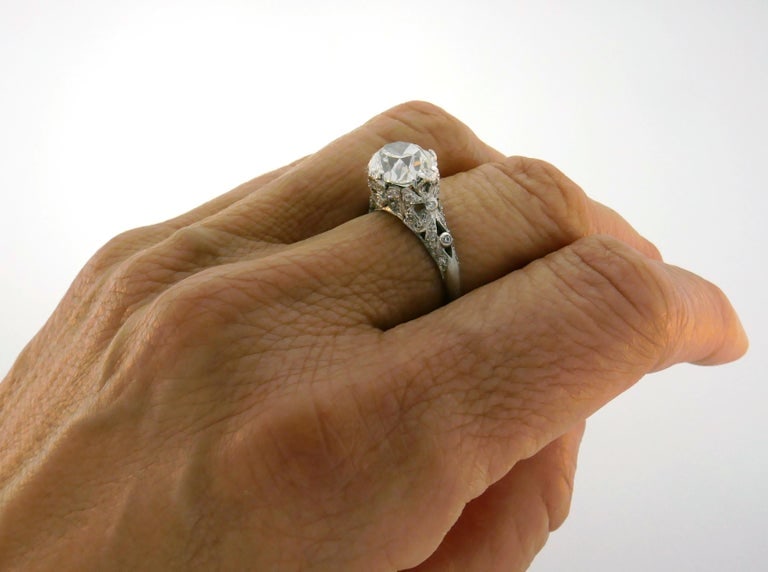 Cushion Cut Diamond Platinum Ring Art Deco circa 1920s 3.02-carat GIA G SI1 - 3