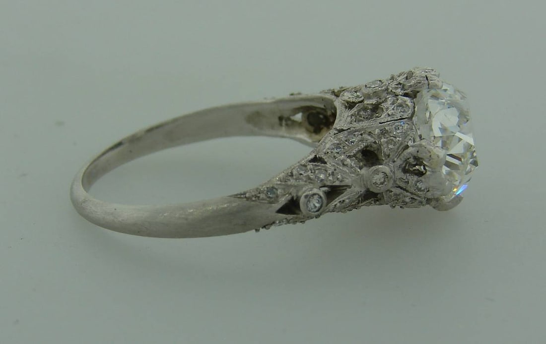 Cushion Cut Diamond Platinum Ring Art Deco circa 1920s 3.02-carat GIA G SI1 - 8