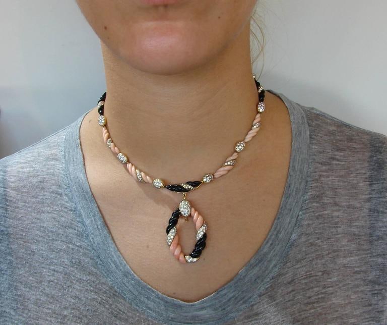 Boucheron Paris Coral Onyx Diamond Gold Necklace Earrings Set 1970s - 8