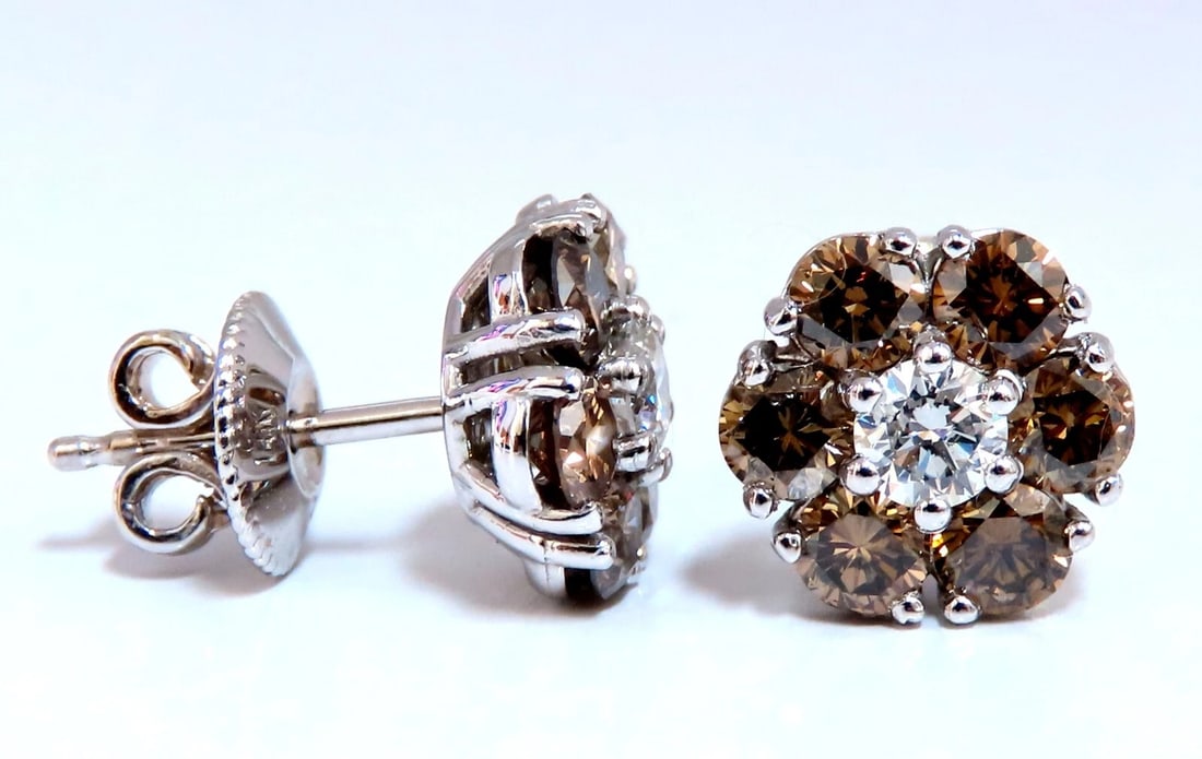 2.44ct. natural round diamond cluster earrings 14 karat Fancy Browns - 2