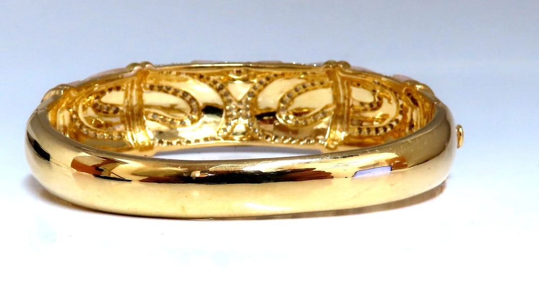 Natural Diamonds Carved Mother of Pearl Bangle Bracelet 18kt - 4