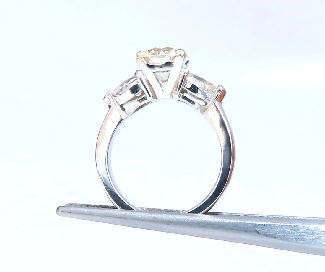 GIA Certified 1.91ct Natural European Cut Diamond Ring 14kt - 3