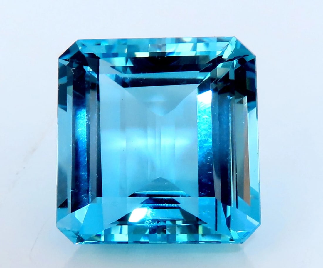 GIA Certified 46.87ct Natural Blue Emerald Cut Aquamarine Magnificent - 2