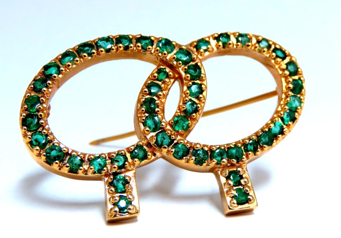 2.50ct Natural Emerald Doubletree Pin 14kt: Title: 2.50ct Natural Emerald Doubletree Pin 14kt Description: MAGNIFICENT JEWELS Doubletree Pin 2.50ct natural round emeralds Clean Clarity & Transparent. 7.7 Grams. Measures: 37 x 24mm All Items