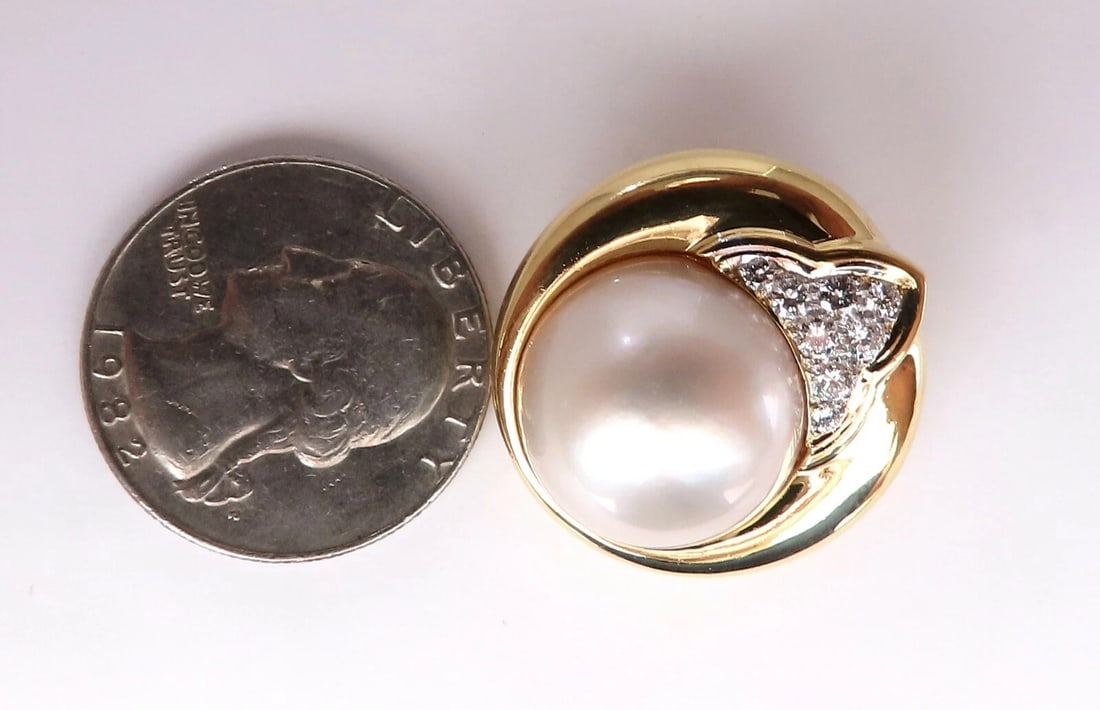 16.4mm Mabe Pearls .80ct Diamonds Clip Earrings 18kt Gold - 3