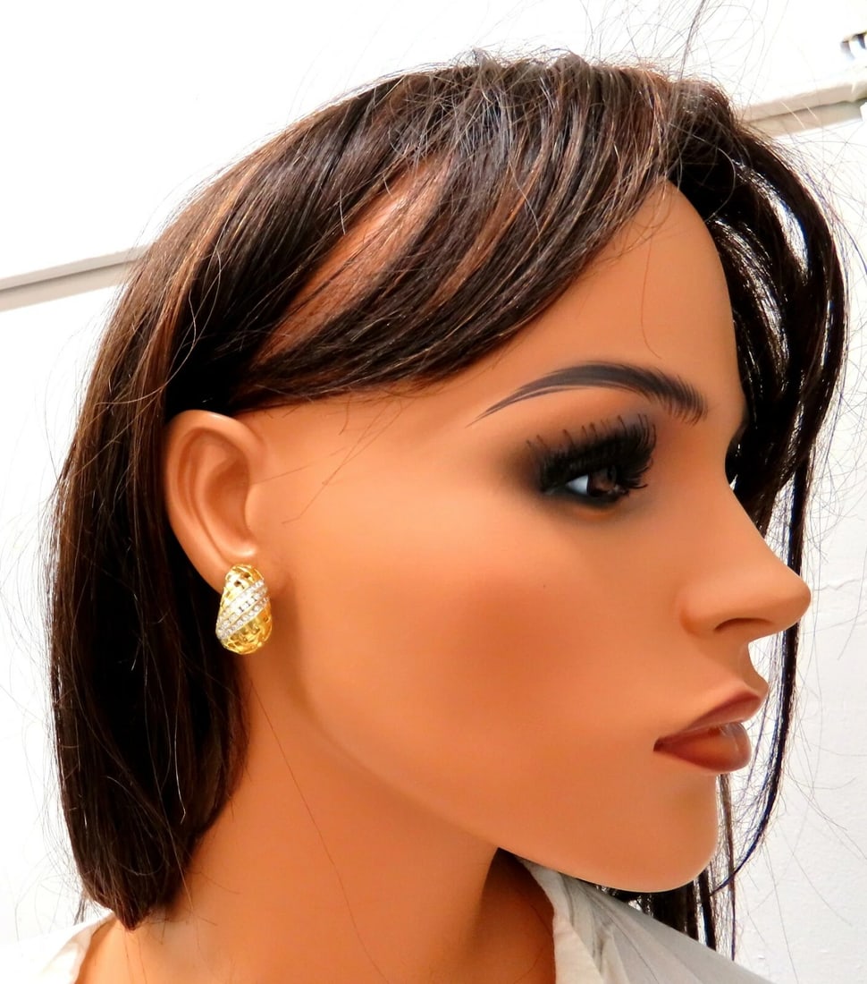 Basket weave natural 1.50ct diamond clip earrings 18kt - 3