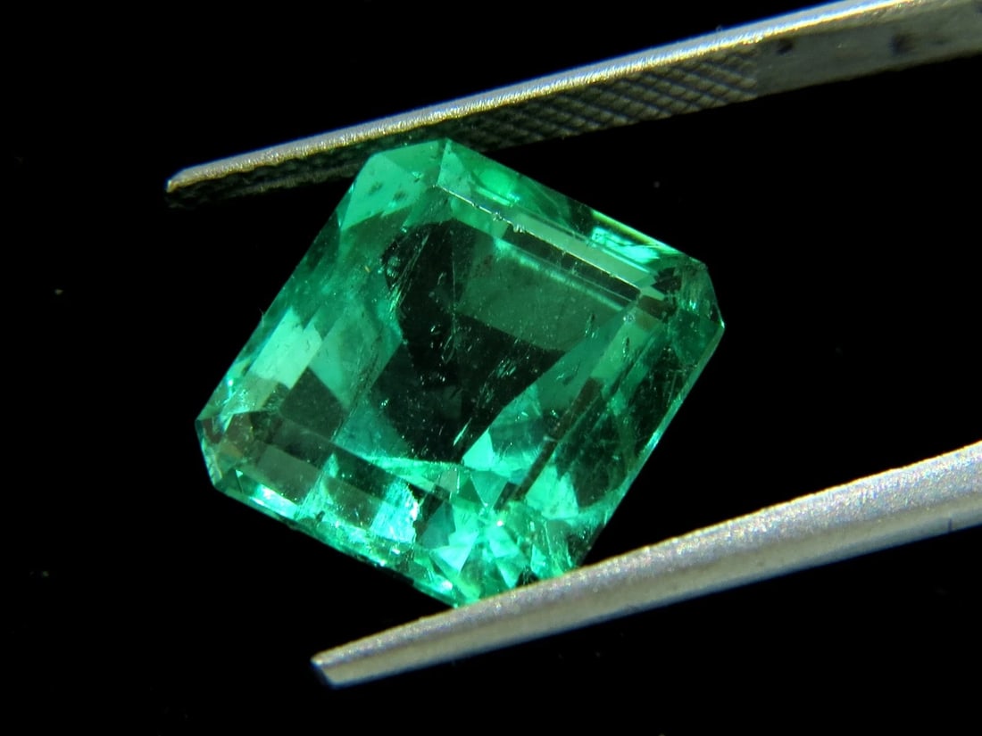GIA Certified 10.16ct Natural Colombian Green Emerald Square Cut Prime Vivid - 5