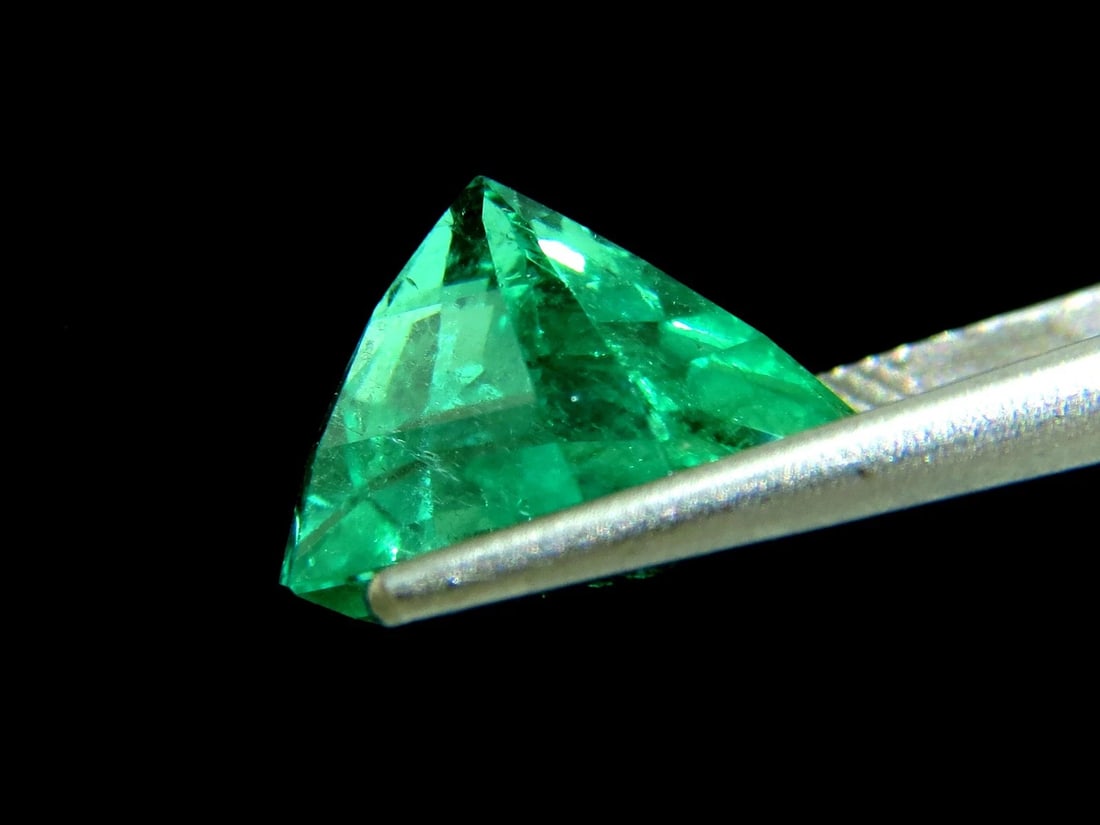 GIA Certified 10.16ct Natural Colombian Green Emerald Square Cut Prime Vivid - 6