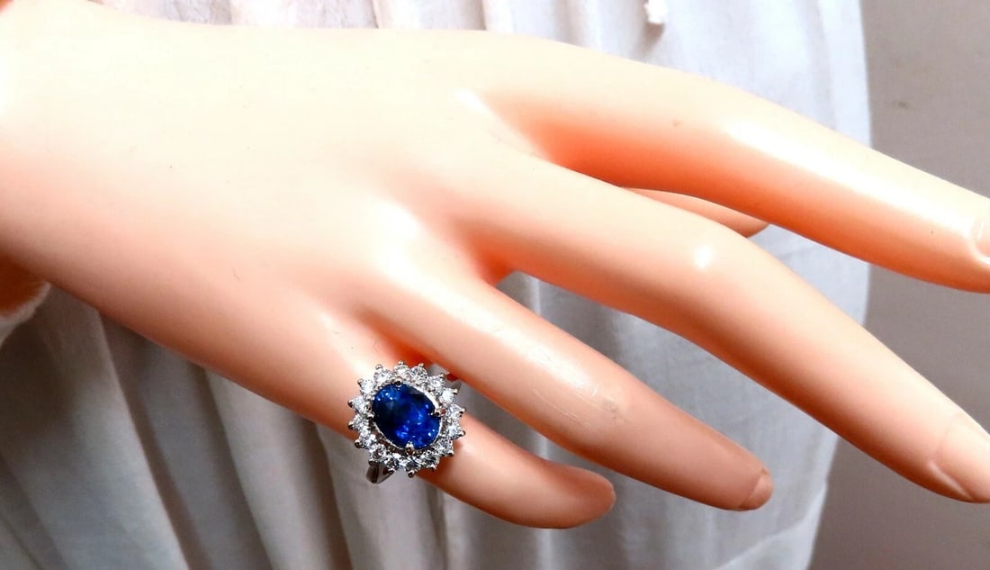GIA Certified 4.08ct Natural Madagascar Sapphire Diamond Ring 14 Karat - 7