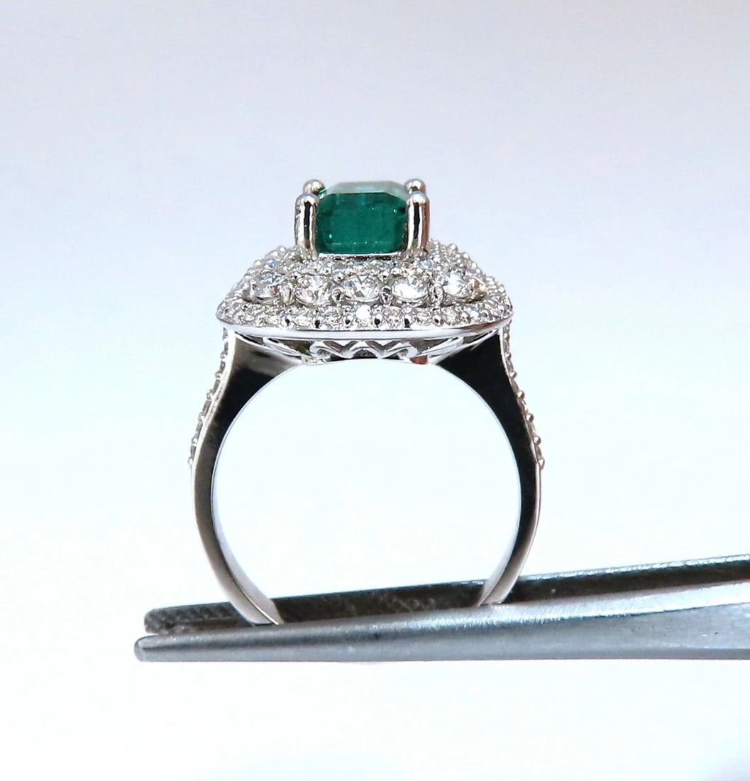 2.70ct Natural Emerald 2.10ct Diamonds Cluster Halo Ring 14kt Fine Select - 4