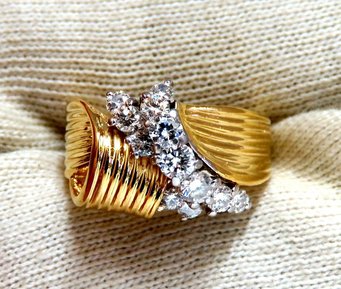 .80ct Natural Round Diamonds Regency Knot Ring 18kt - 5