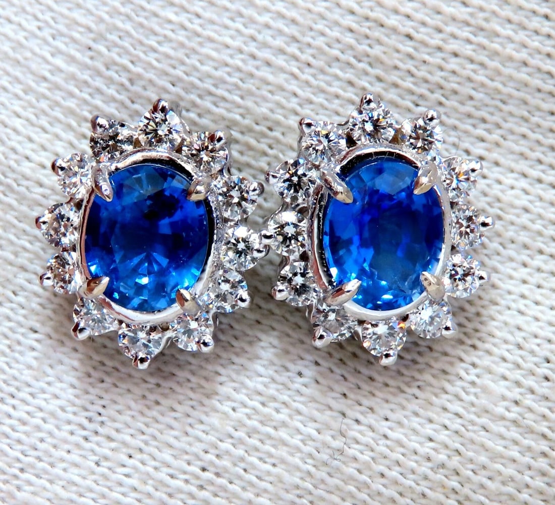 4.19ct Natural Sapphire Diamonds Cluster Earrings 14 Karat gold - 2