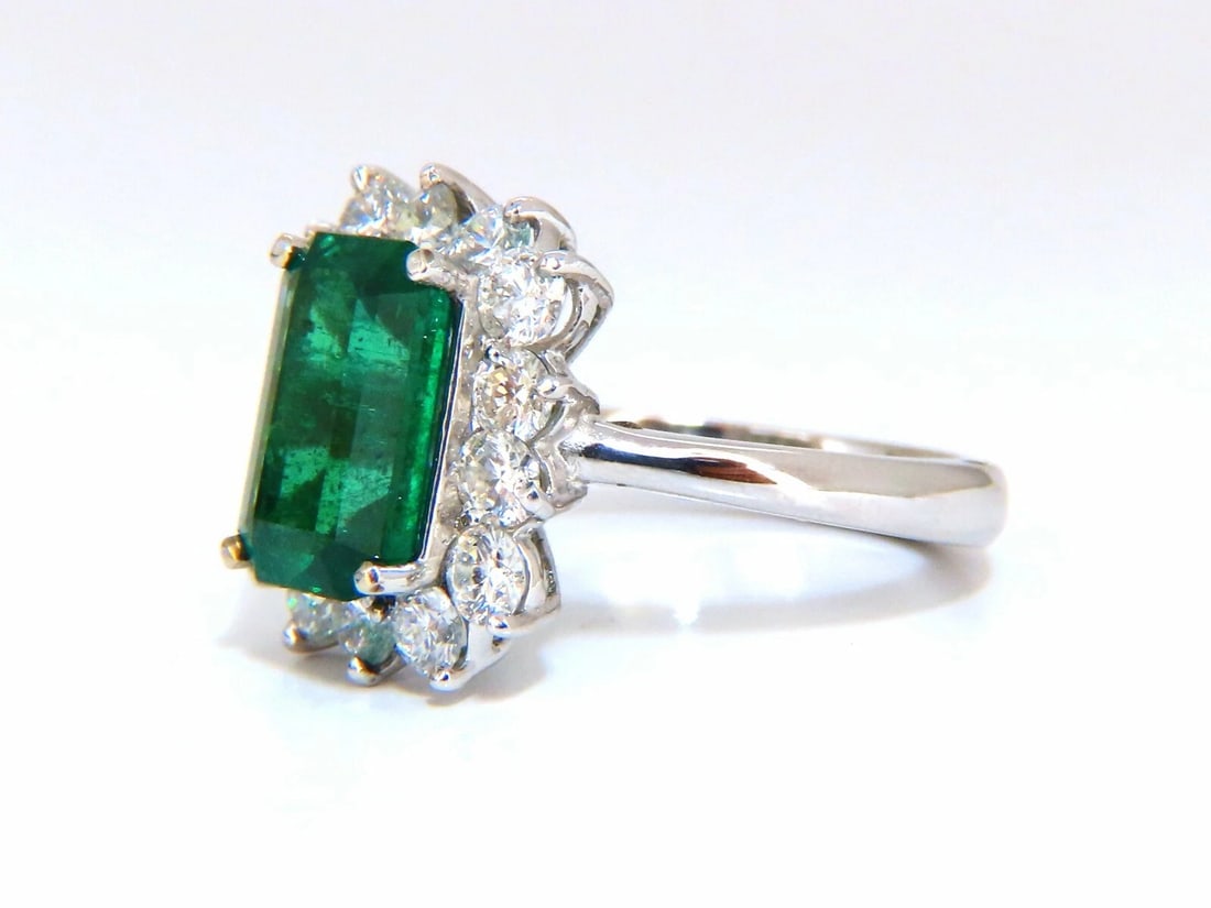 5.07ct Natural Emerald Diamonds Cluster Halo Ring 14kt - 3