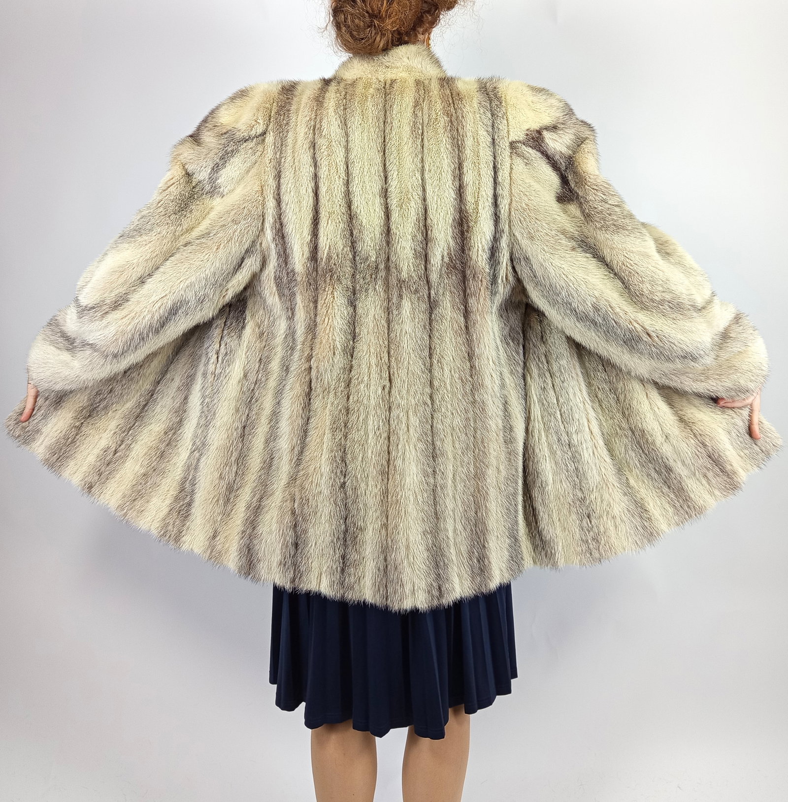 BLACK CROSS MINK FUR JACKET EU: XL ; US: 20 - 7