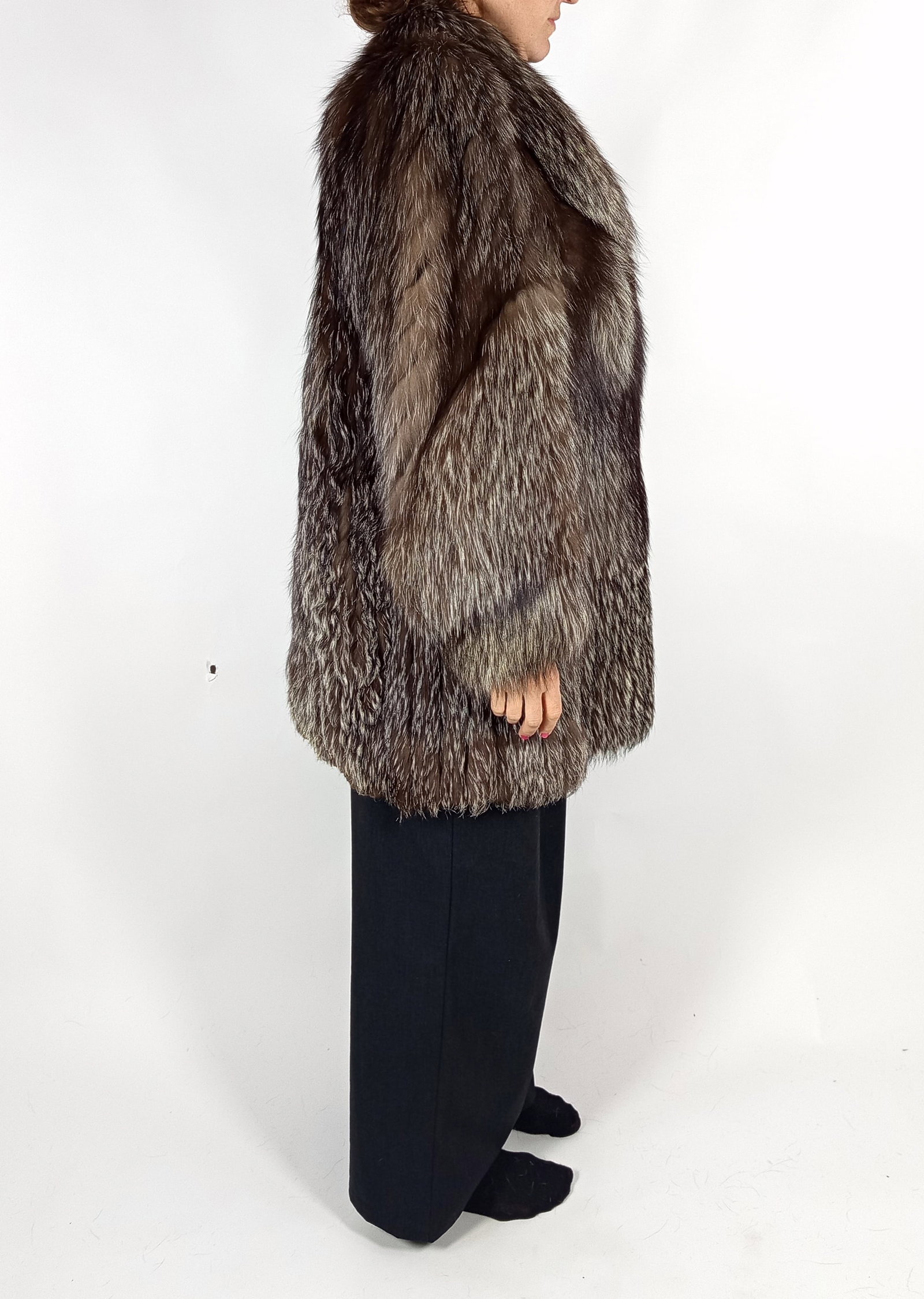 FLUFFY SILVER FOX FUR JACKET EU: L ; US: 16 - 7