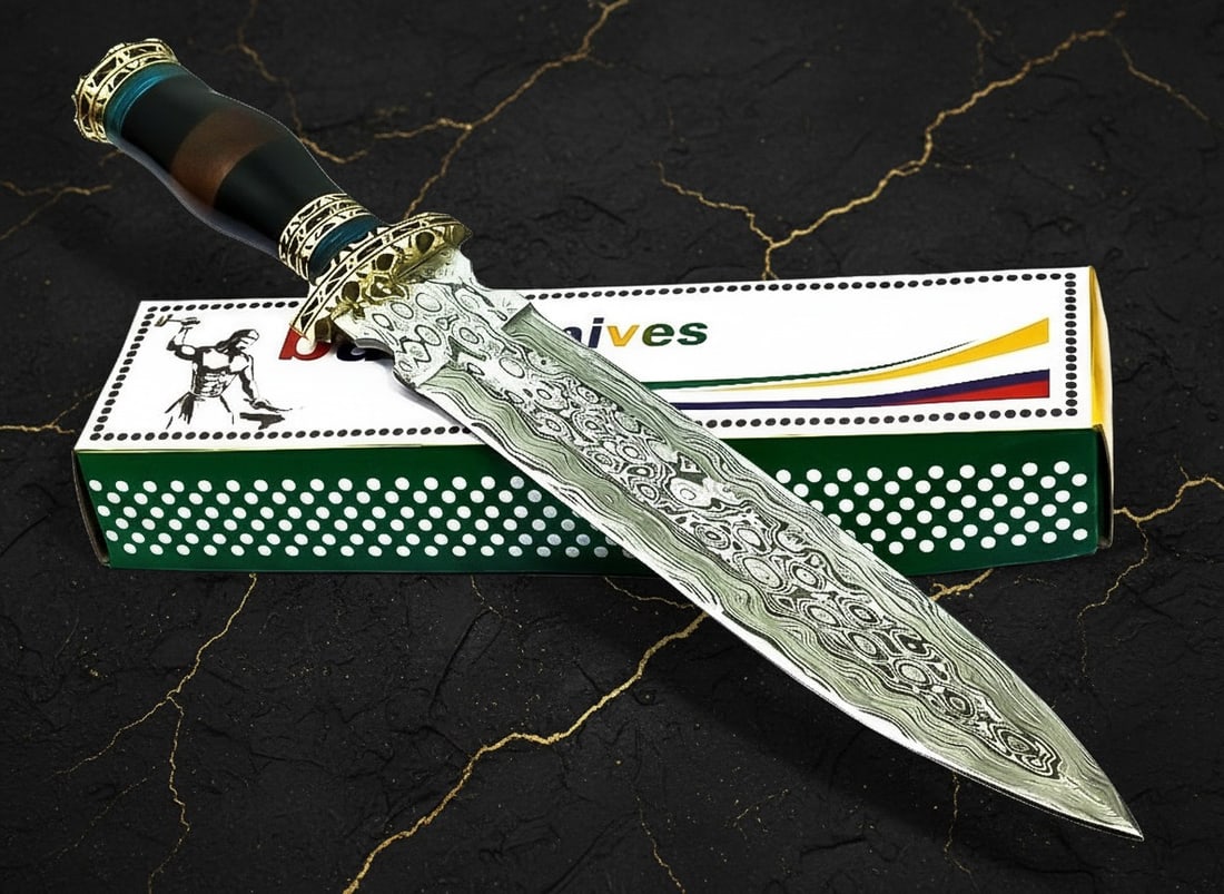 Handcrafted Damascus Steel Hunting Dagger Knife Wood and Resin Handle - 2