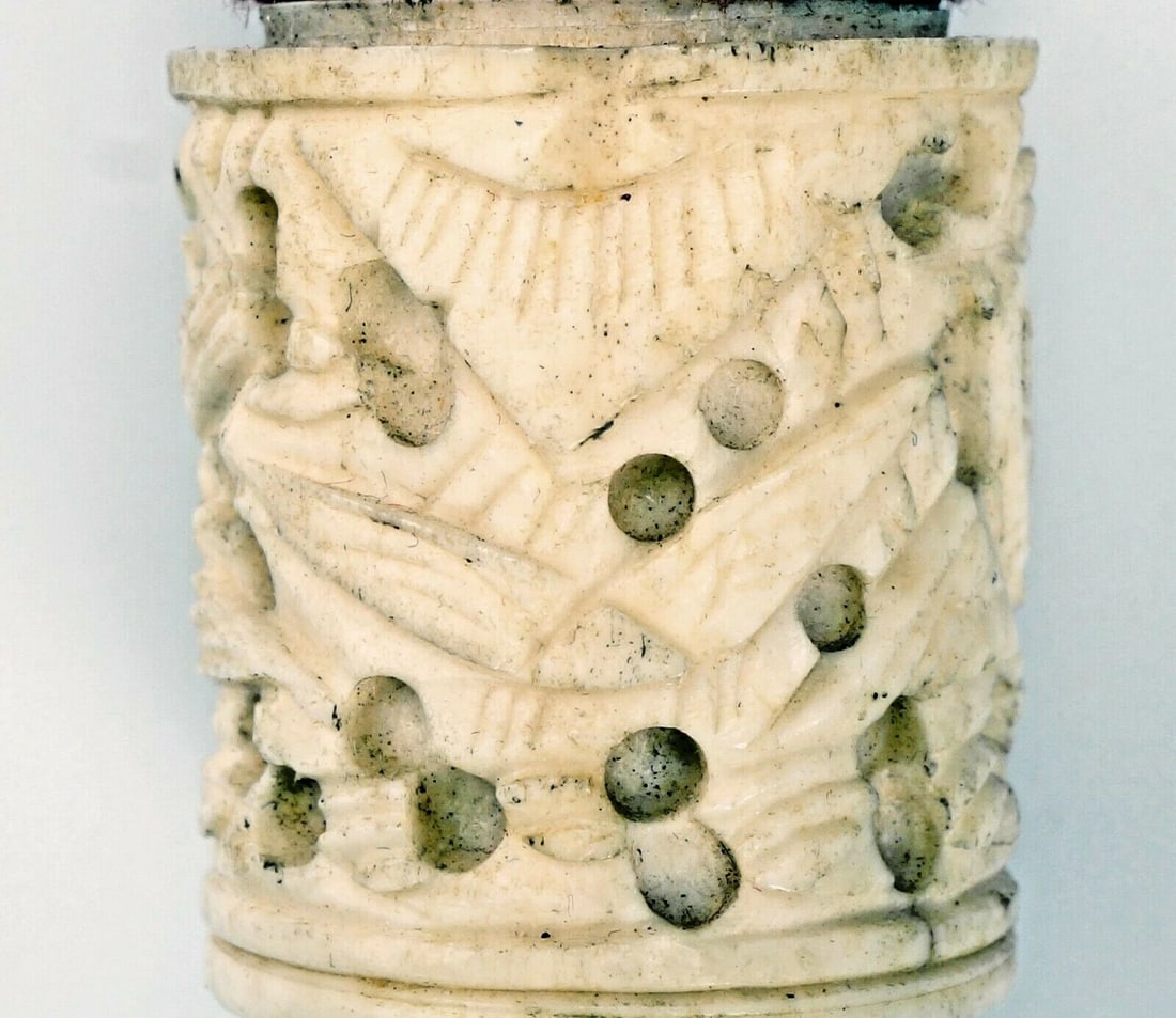 Victorian Chinese Carved Bone Pincushion - 3