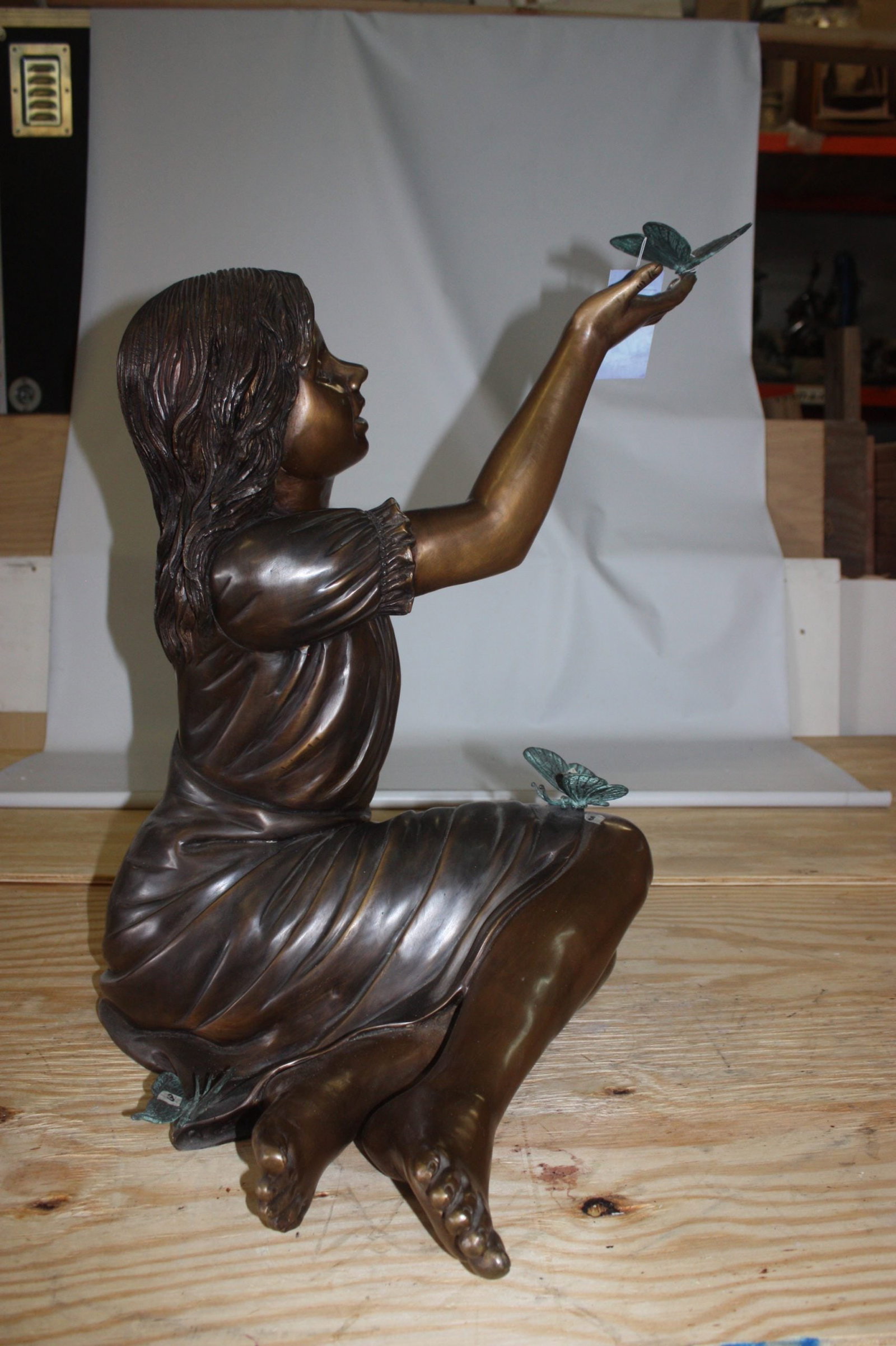 Girl with butterflies - Bronze Statue - 11