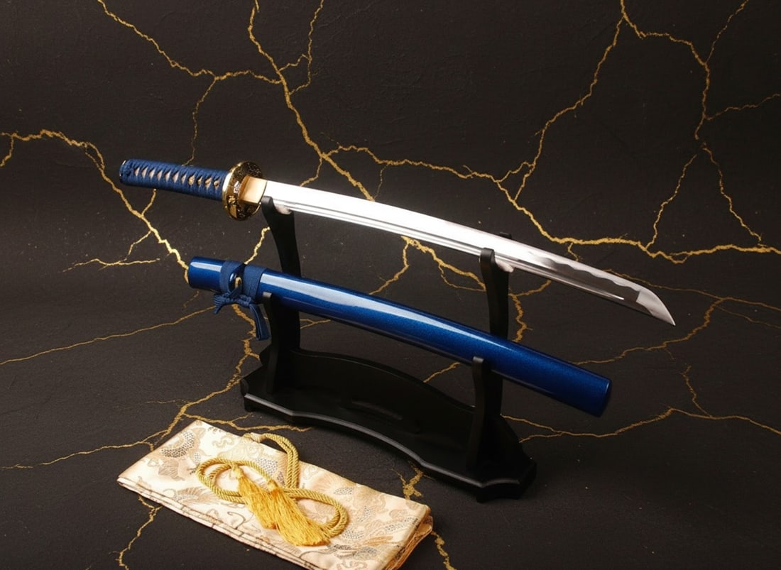 30" Functional T10 Steel Wakizashi Sword Full Tang Blue Samurai Blade: Title:30" Functional T10 Steel Wakizashi Sword Full Tang Blue Samurai Blade Description:This 30-inch functional wakizashi is a finely crafted, battle-ready Japanese sword, traditionally handmade with
