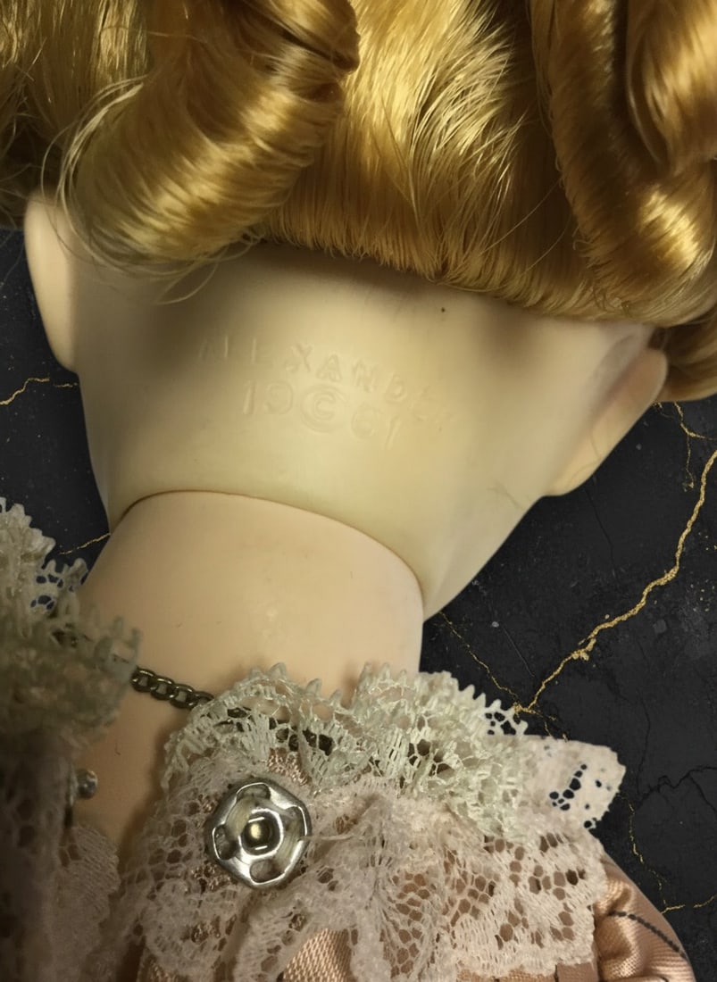 Vintage Impressionist Inspired Art Doll Madame Alexander Manet Series - 4