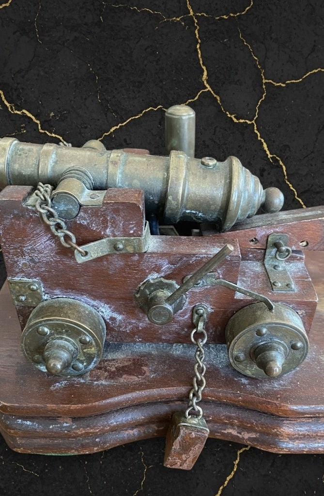 Vintage Style Brass Miniature Cannon Table Lamp 18th Century Signal Decor - 2