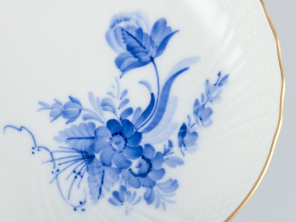 Royal Copenhagen Blue Flower Curved. Low porcelain centerpiece/cake dish. 1980-1984. - 4