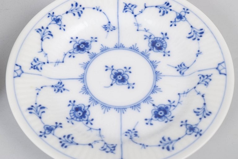 Royal Copenhagen, Denmark. Porcelain Blue Fluted Plain, set of six cake plates with blue underglaze. - 3
