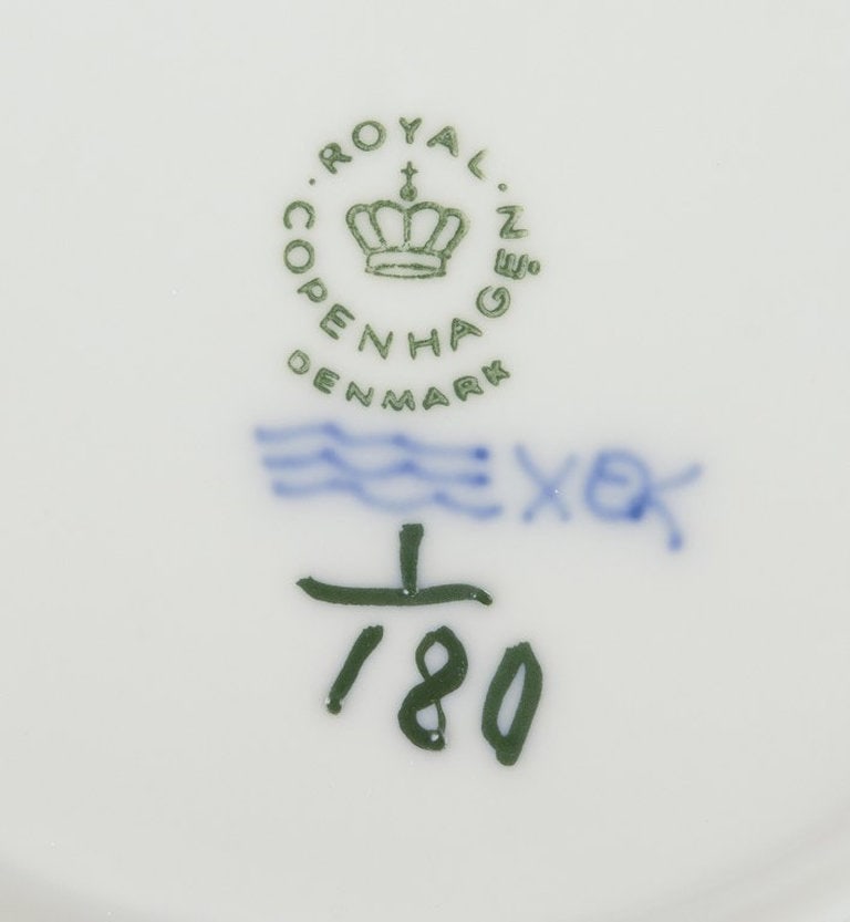 Royal Copenhagen Blue Fluted Plain. A set of four salad plates in hand-painted porcelain. 1975-1984. - 3