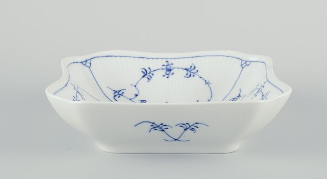 Royal Copenhagen Blue Fluted Plain. Square porcelain bowl. 1969-1974. - 2