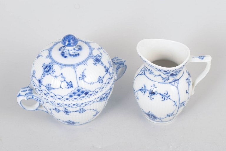 Royal Copenhagen Blue Fluted Half Lace. Hand-painted porcelain sugar bowl and creamer. Approx 1960s. - 2