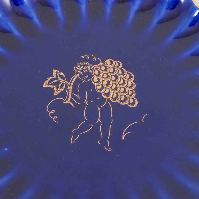 Gustavsberg, Sweden. Set of six porcelain plates with gold decor. Approx. 1930s. - 3