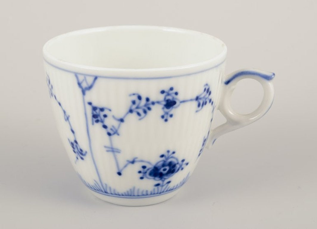 Royal Copenhagen Blue Fluted Plain. A set of four porcelain coffee cups with saucers. 1969-1984. - 3