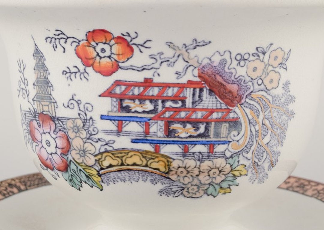 Rorstrand, Sweden. Two pieces of 'Japan' faience consisting of sauce bowl on foot and centerpiece - 3
