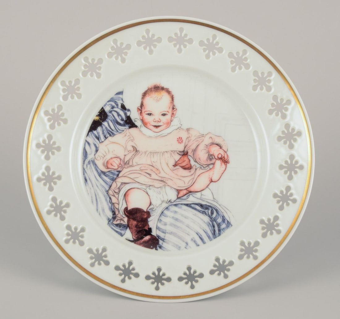 Bing & Grøndahll, Denmark. Set of six porcelain plates with motifs from Carl Larsson's - 7
