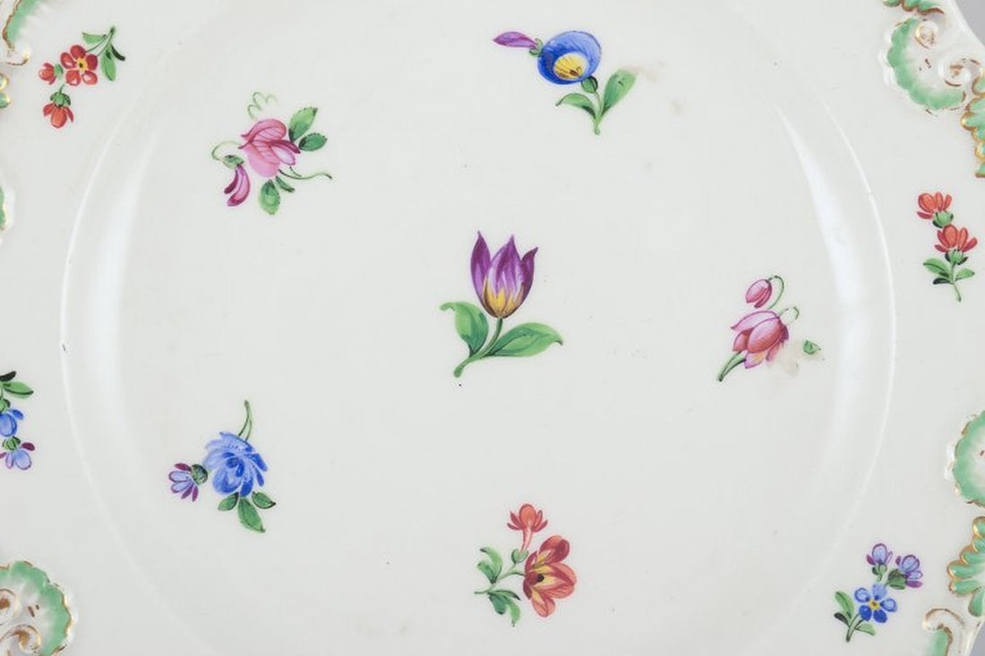 Meissen, Germany. A set of four antique porcelain plates. 19th century. - 4