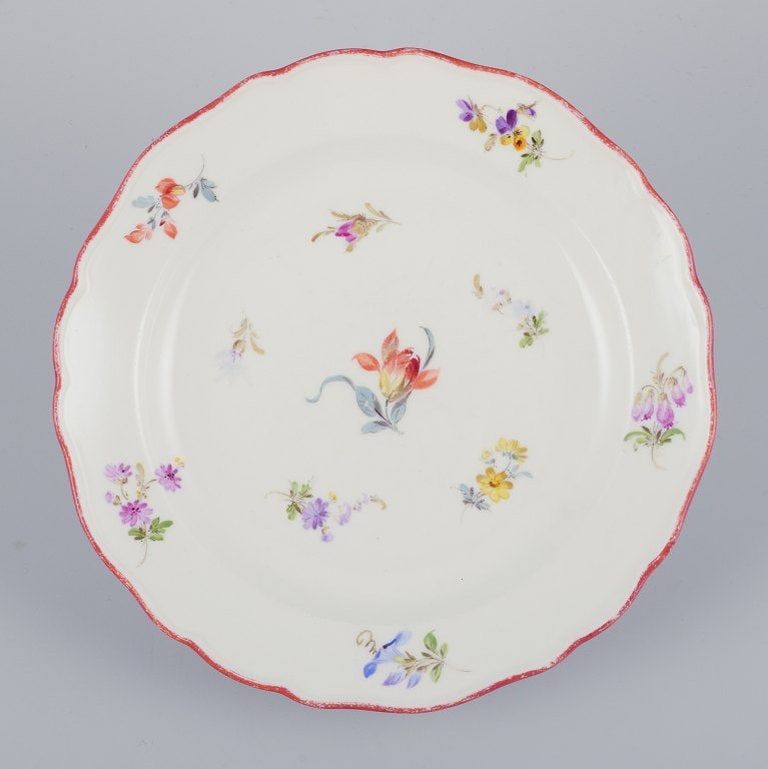 Meissen, Germany. A set of three small antique porcelain plates. 19th century. - 3
