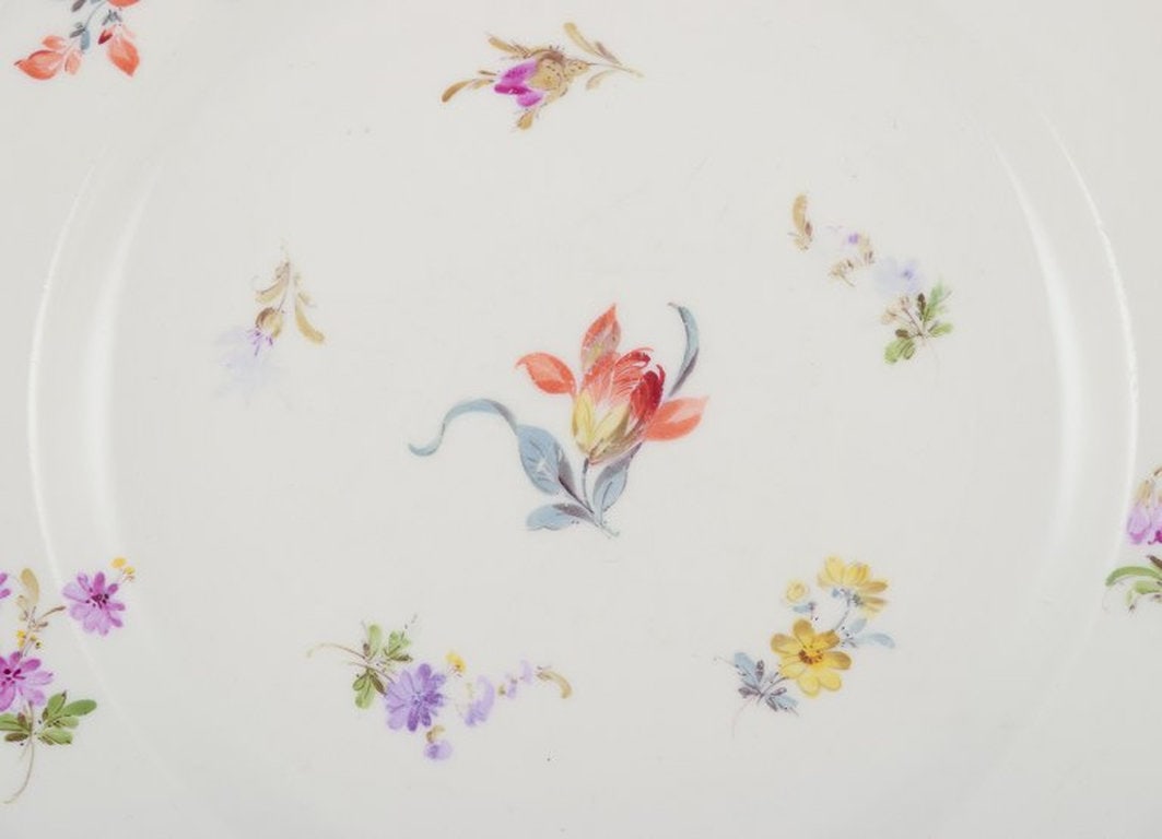 Meissen, Germany. A set of three small antique porcelain plates. 19th century. - 4
