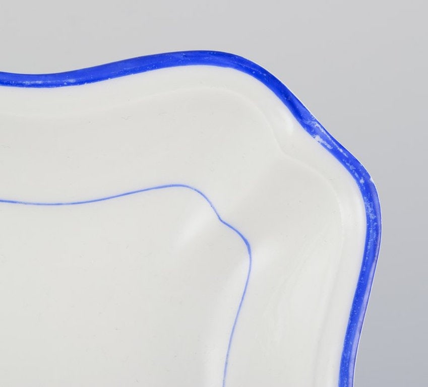 Meissen, Germany. Two square bowls of white porcelain, blue rim. Early 20th century. - 7