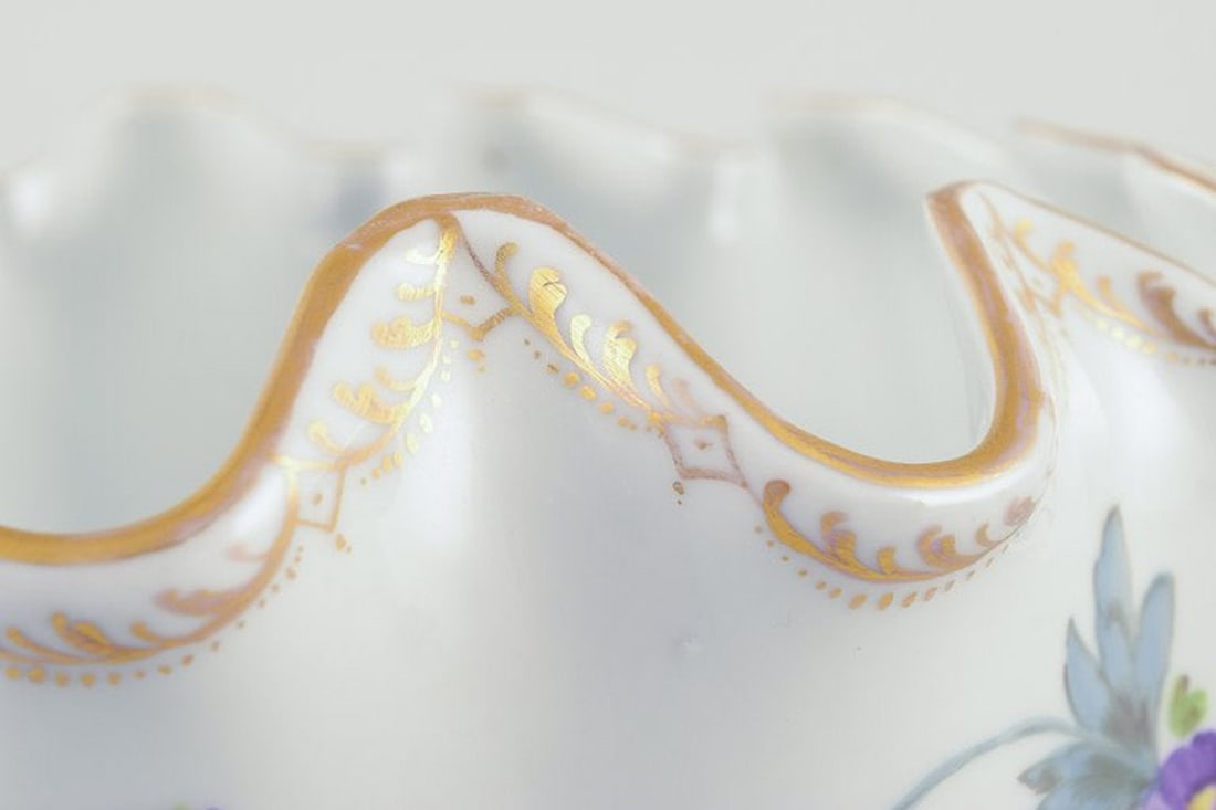 Richard Klemm, Dresden, Germany. Glass cooler (monteith) of porcelain. Circa 1930s. - 7