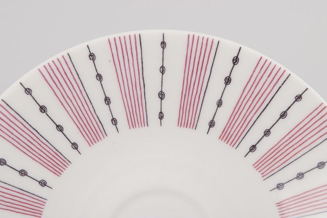 Gunnar Nylund for Rorstrand, Sweden. A set of four 'Casino' porcelain coffee cups with saucers. - 7