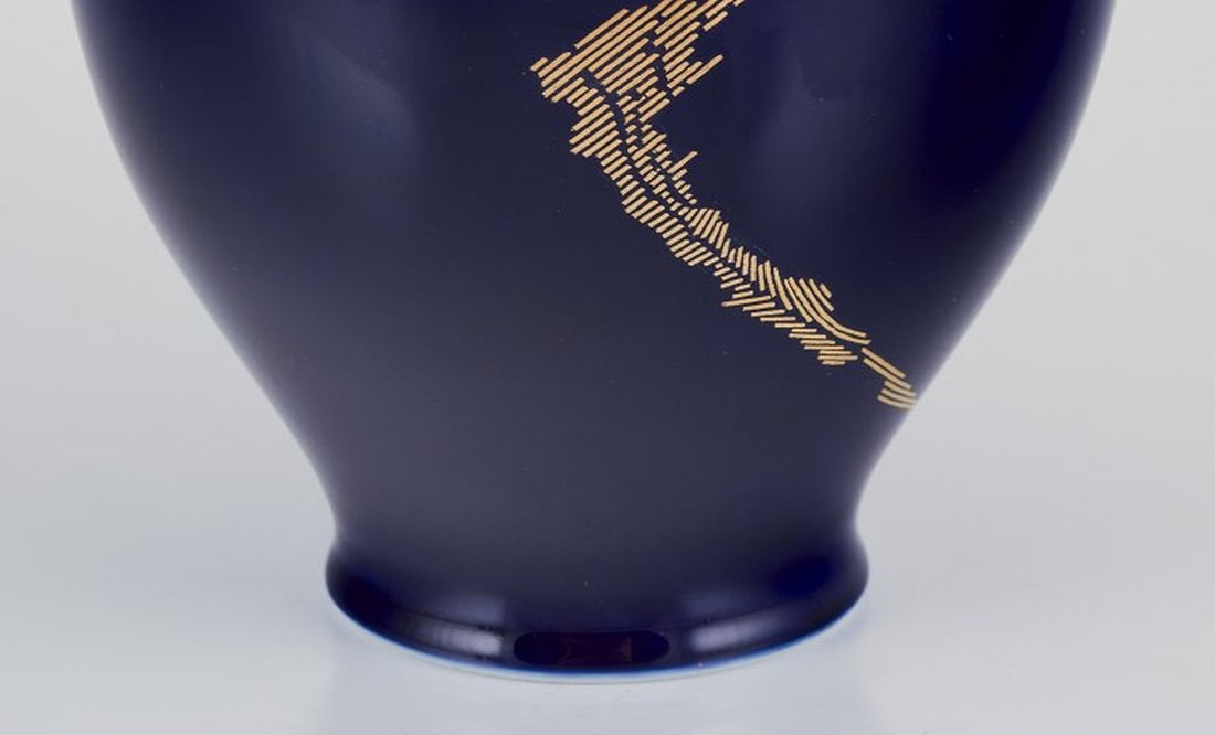 James Guitet for Sevres, France. Large unique porcelain vase. 1970. - 5