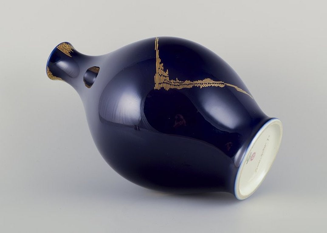 James Guitet for Sevres, France. Large unique porcelain vase. 1970. - 6