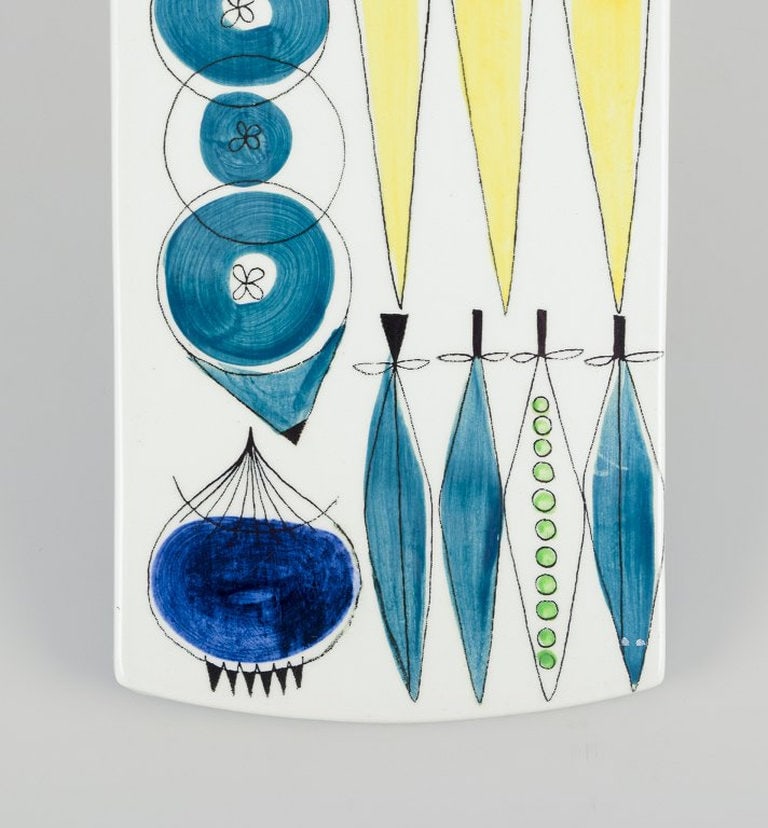 Marianne Westman for Rorstrand, Sweden. Large oval 'Picknick' cutting board in glazed porcelain. - 3