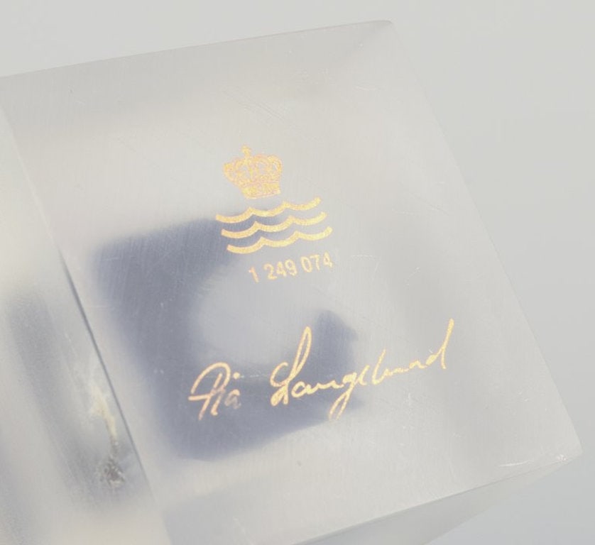 Pia Langelund for Royal Copenhagen. Black bisquit, monkey figurine mounted on a frosted glass base. - 7